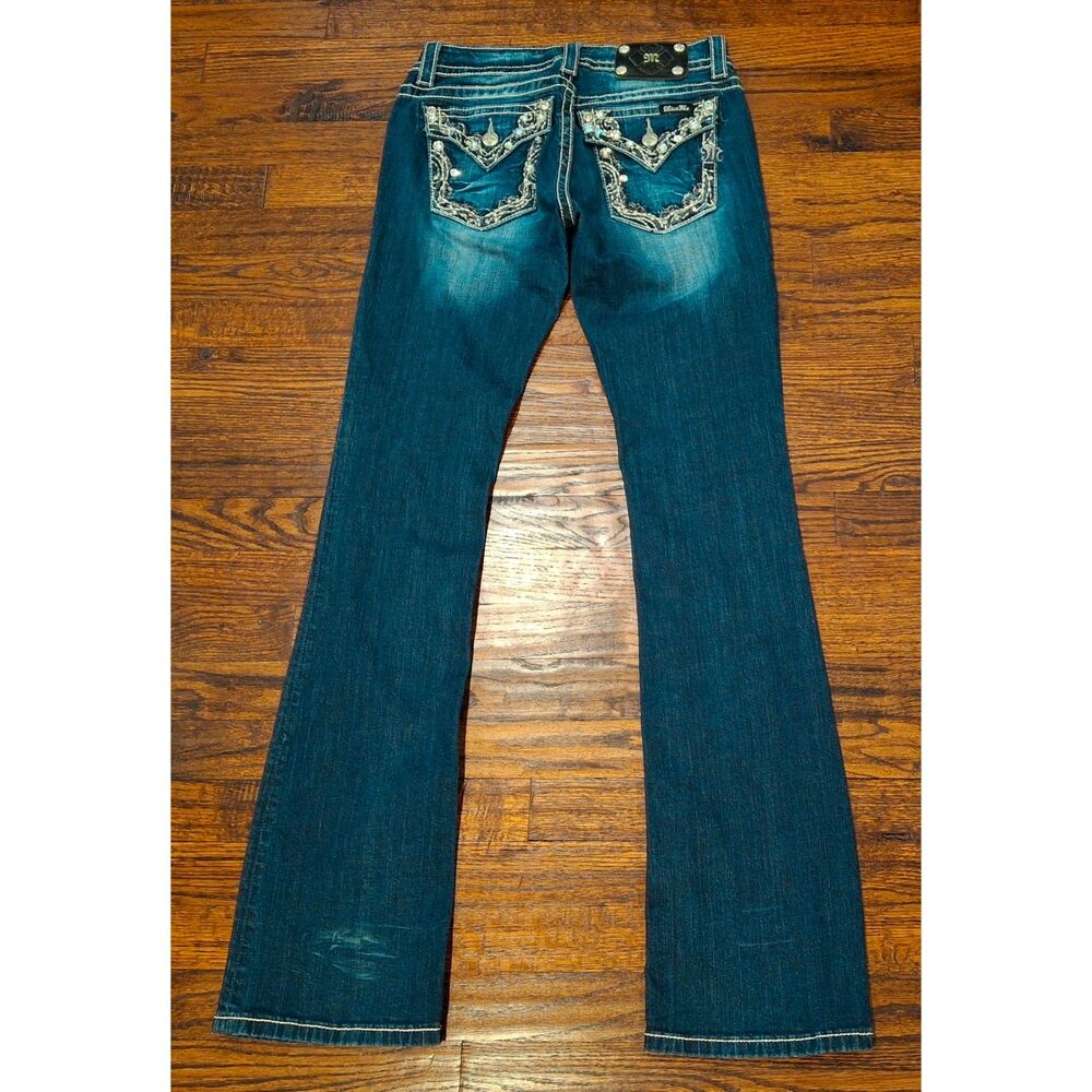 Miss Me Boot Cut Denim Blue Jeans Women's Size 28 - Picture 2 of 2